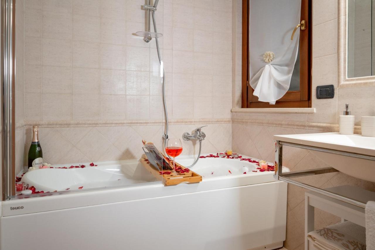 Suite Leonardo Relax Fiumicino Dış mekan fotoğraf